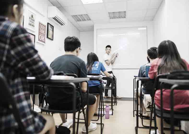 10 Best JC Tuition Centres in Singapore & Reviews